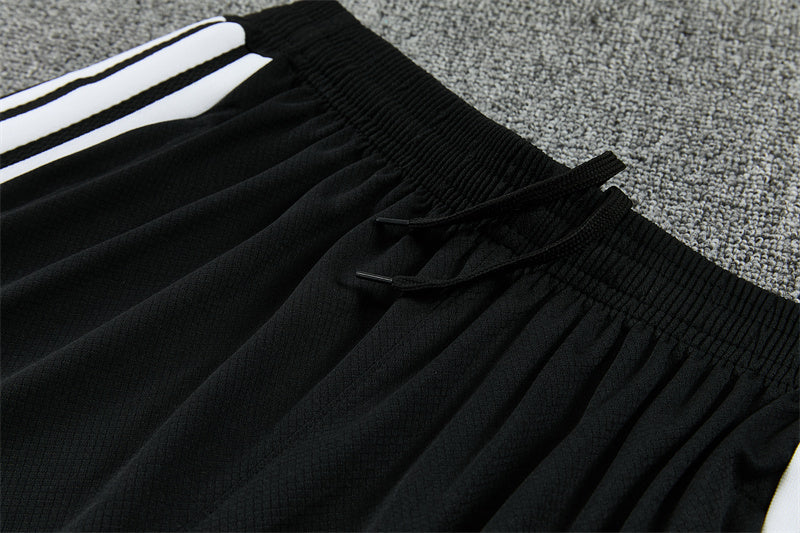 2627 Juventus short sleeve Training Kit