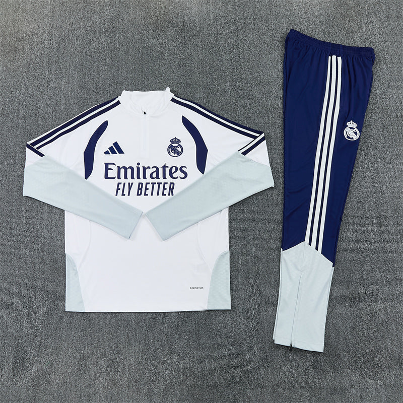 26 27 Real Madrid Tracksuit 3