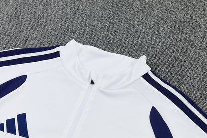 26 27 Real Madrid Tracksuit 3