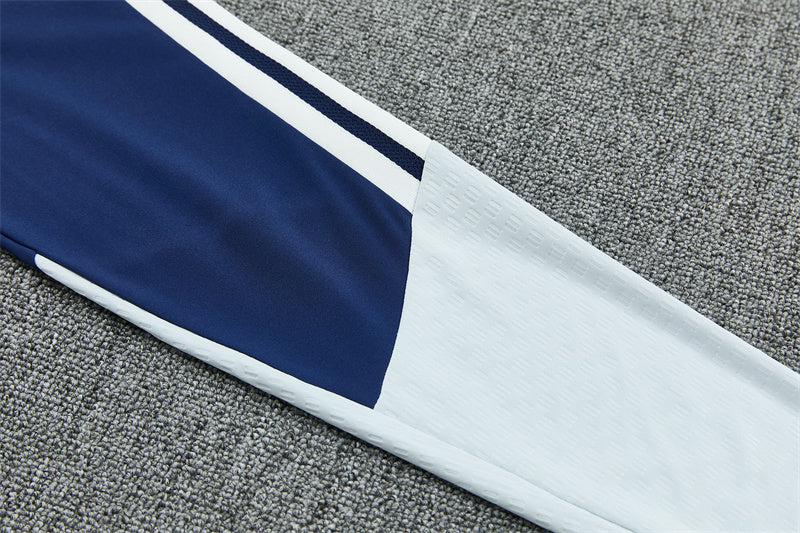 26 27 Real Madrid Tracksuit