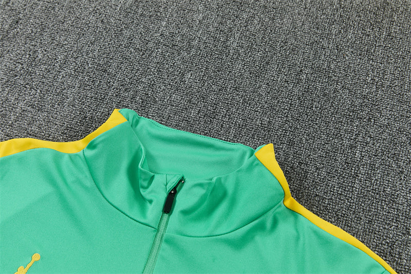 26 27 Brazil Tracksuit 6