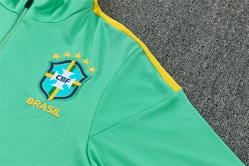 26 27 Brazil Tracksuit 6