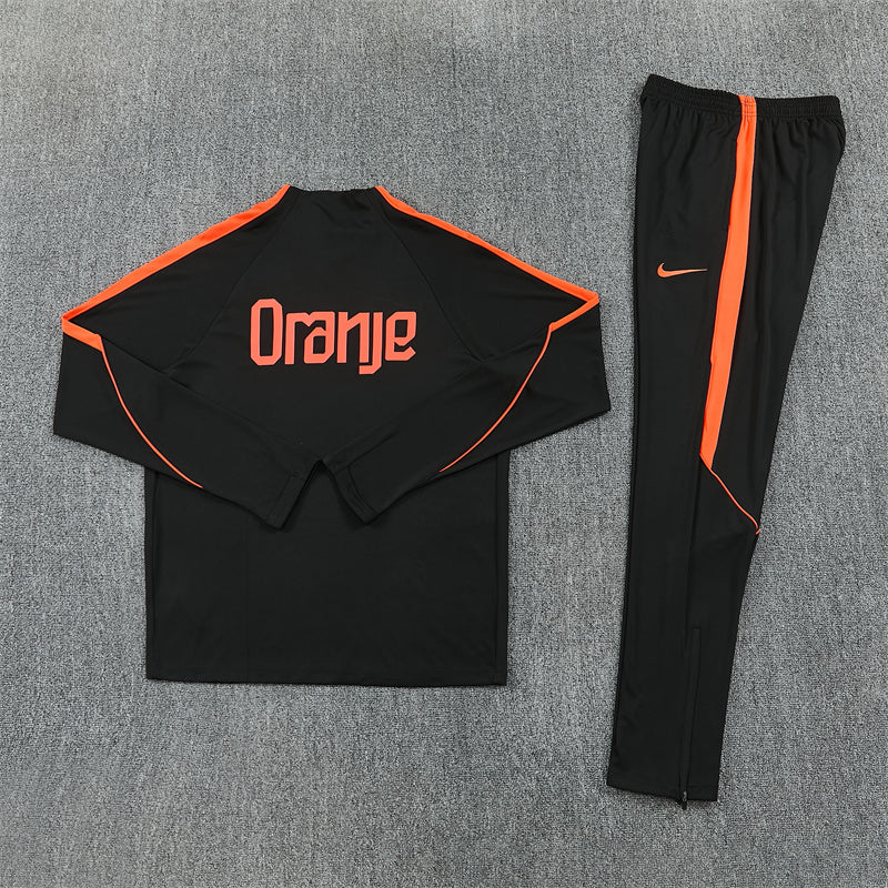 26 27 Netherlands Tracksuit