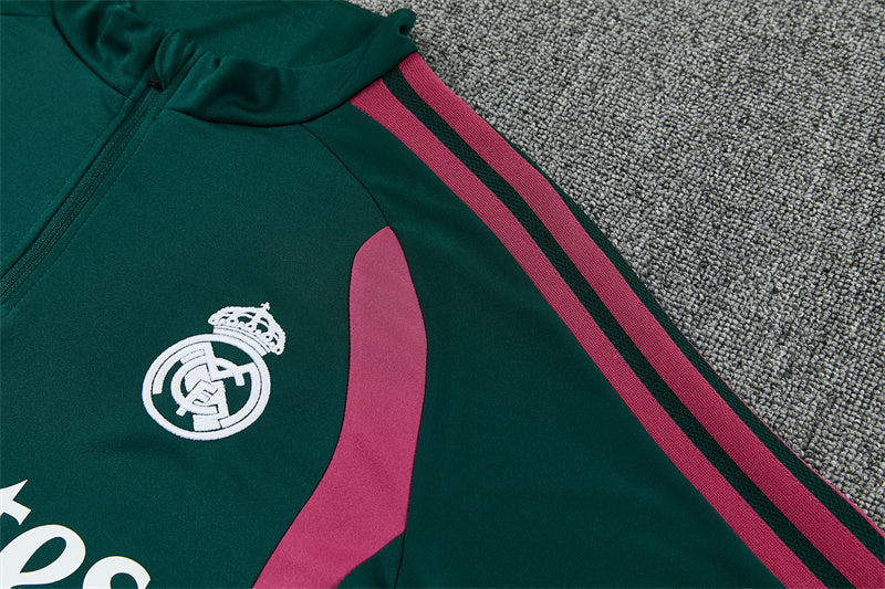 26 27 Real Madrid Tracksuit 5