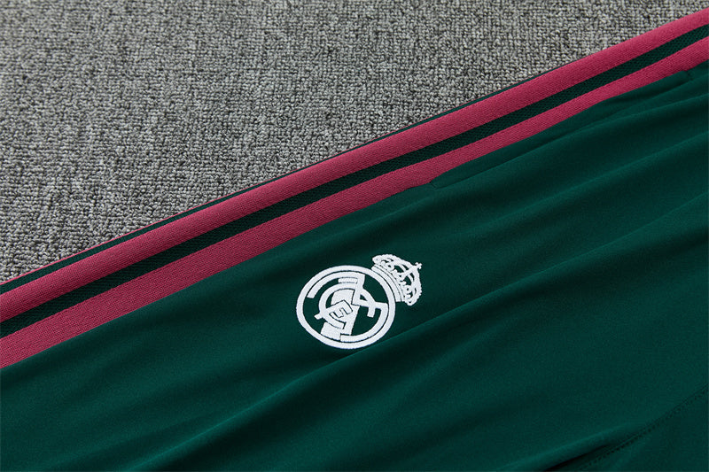 26 27 Real Madrid Tracksuit 5