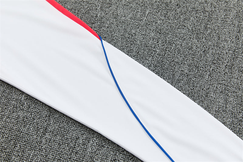 26 27 PSG Tracksuit 1