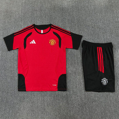 2627 Manchester United short sleeve Training Kit