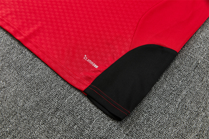 2627 Manchester United short sleeve Training Kit