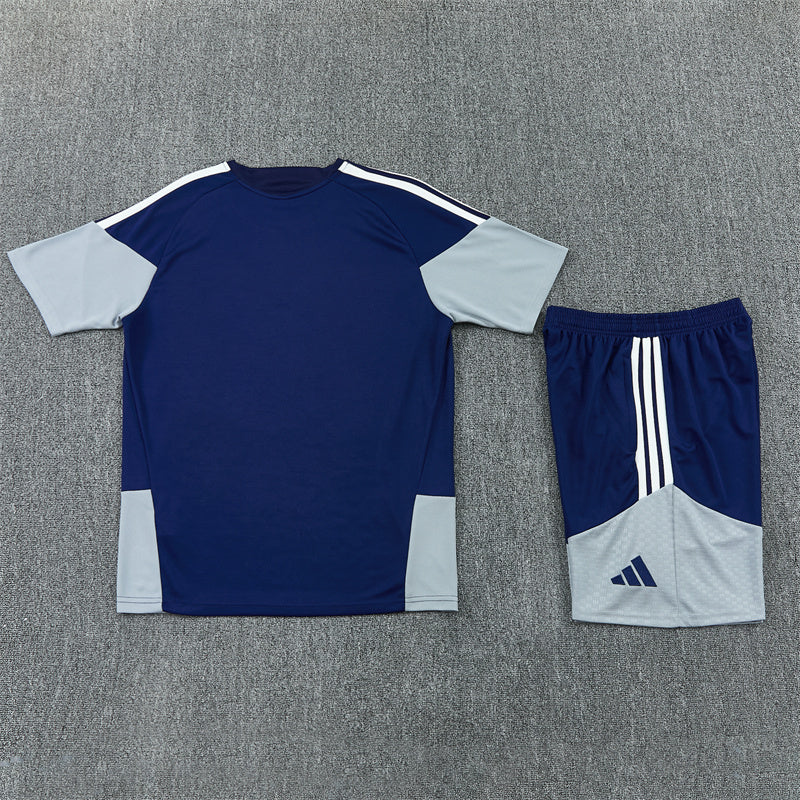 2627 Real Madrid short sleeve Training Kit