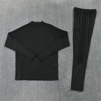 26 27 Real Madrid Tracksuit 4