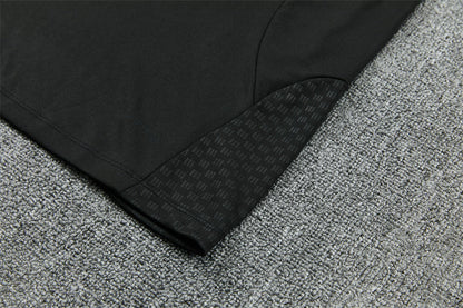 26 27 Liverpool Tracksuit