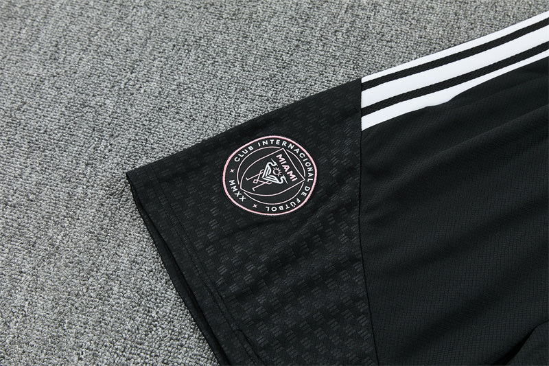2627 Inter Miami short sleeve Training Kit 1