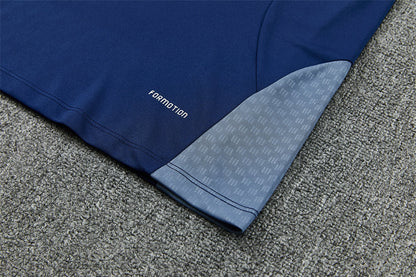 26 27 Bayern Tracksuit 1
