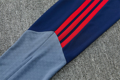 26 27 Bayern Tracksuit 1