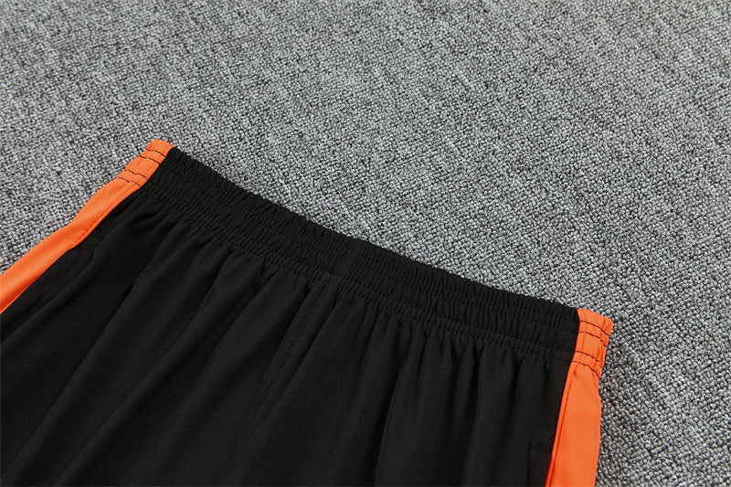 26 27 Netherlands Tracksuit 2