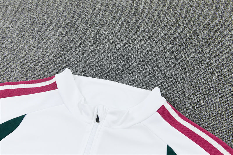 26 27 Real Madrid Tracksuit 7