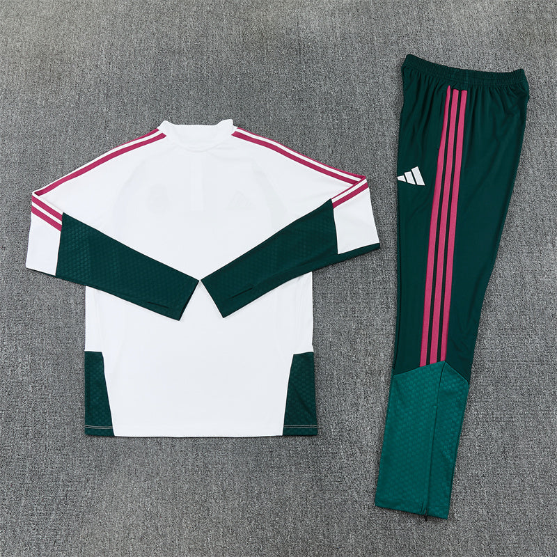 26 27 Real Madrid Tracksuit 7