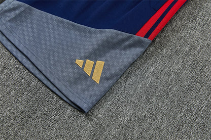 2627  Bayern short sleeve Training Kit