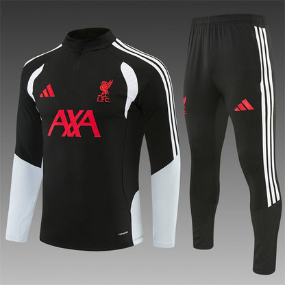 26 27 Liverpool Tracksuit 3
