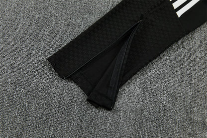 26 27 Liverpool Tracksuit 4
