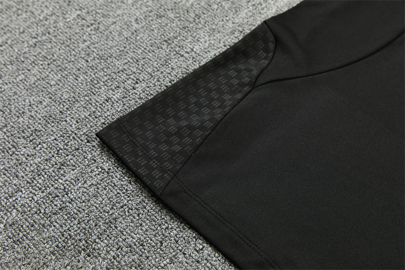 26 27   Manchester United Tracksuit 1