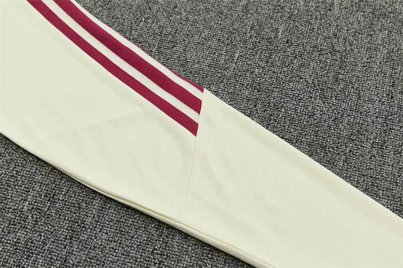 26 27 Real Madrid Tracksuit 10