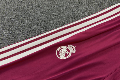 26 27 Real Madrid Tracksuit 10