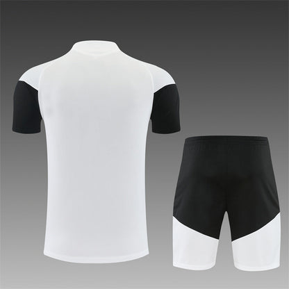 2627 Juventus short sleeve Training Kit