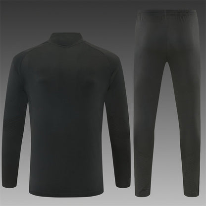 26 27 Liverpool Tracksuit