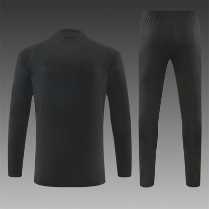 26 27 Real Madrid Tracksuit 4