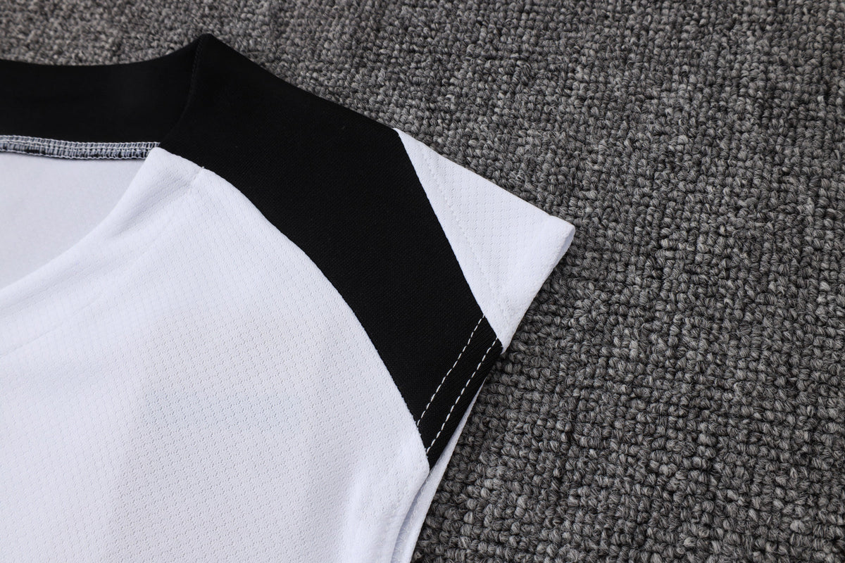 Paris 2627 Sleeveless Training Kit 1