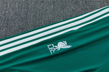 26 27 Liverpool Tracksuit