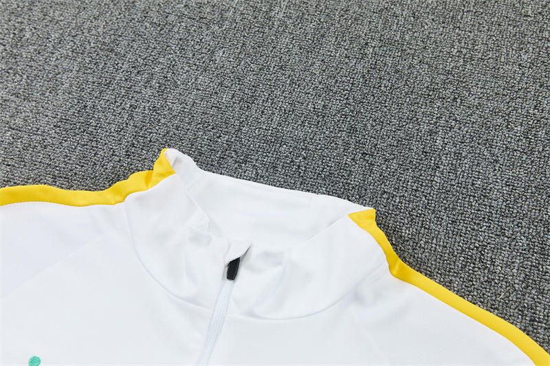 26 27 Brazil Tracksuit 5