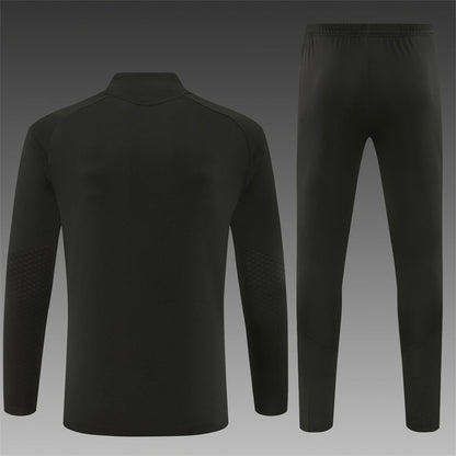 26 27   Manchester United Tracksuit 1