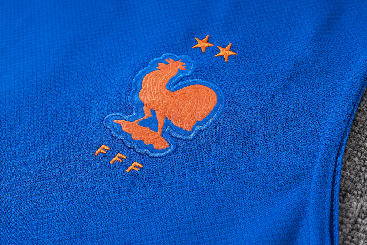 France 2627 Sleeveless Training Kit