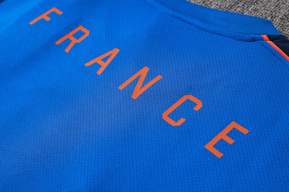 France 2627 Sleeveless Training Kit