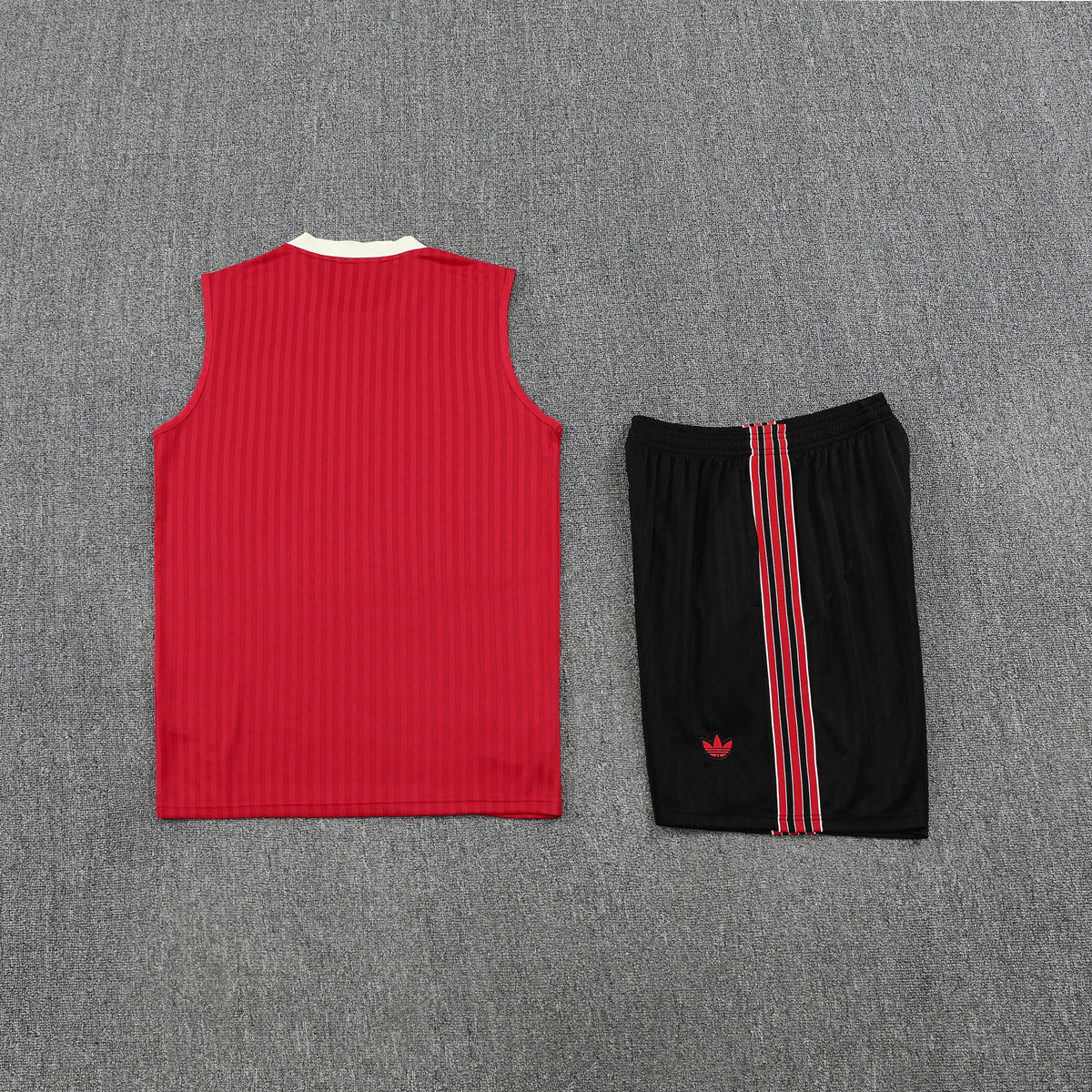 Manchester United  Sleeveless Training Kit Red stripes
